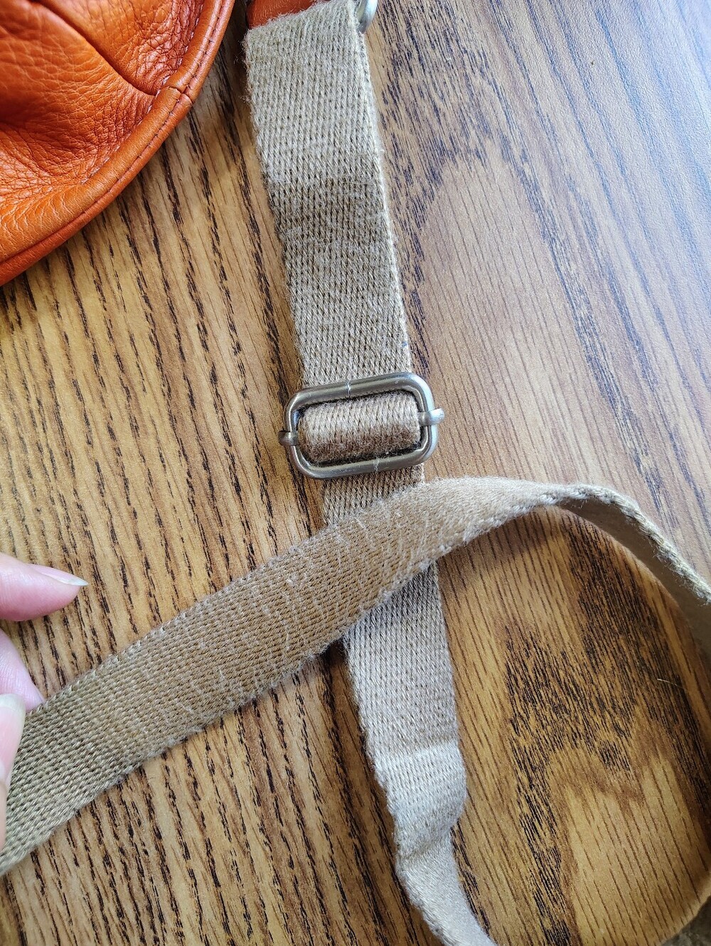 B.Makowsky Orange Genuine Leather Crossbody Bag and Animal Print Multi Pockets. - Picture 11 of 15